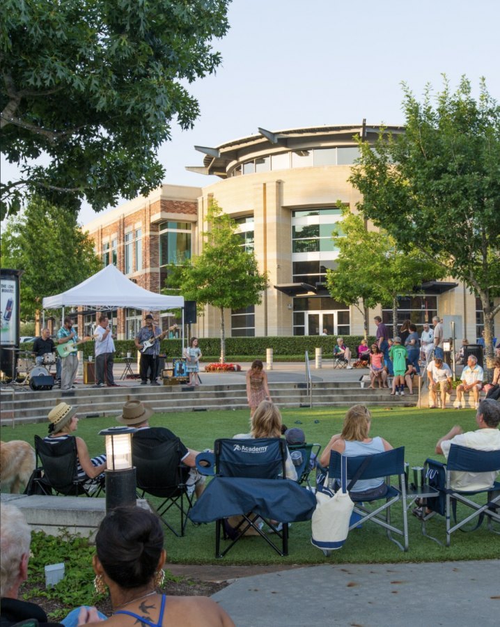 Kings Harbor Fall Concert Series Returns!
