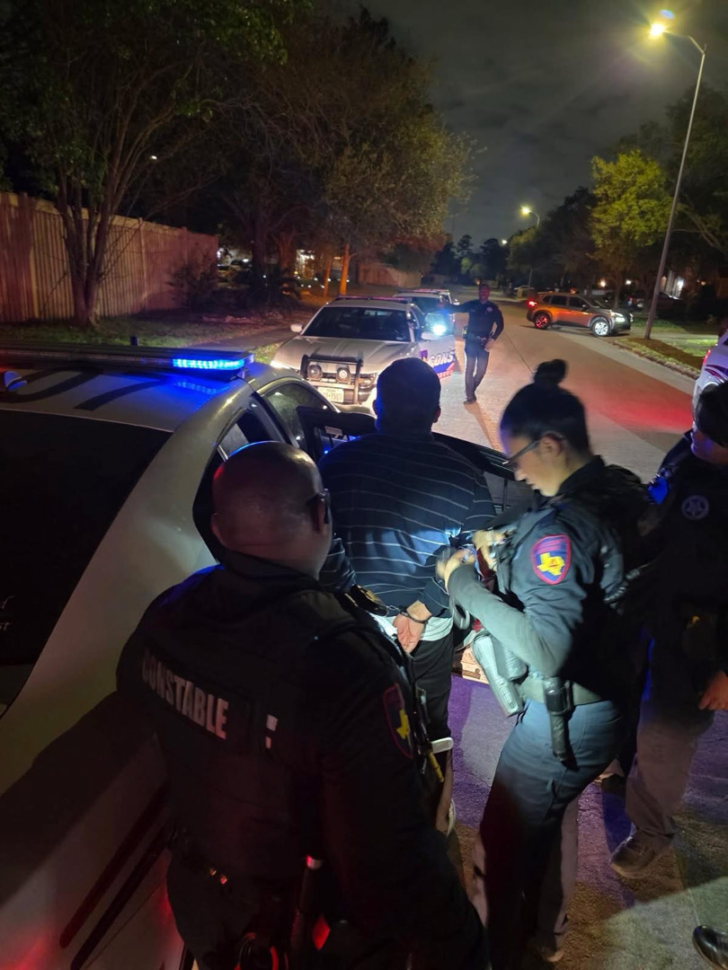 PRECINCT 4 LIVE: CONSTABLES ARREST SUSPECT IN POSSESSION OF A CO